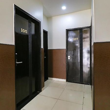 Fabhotel La Ola New Delhi Eksteriør billede