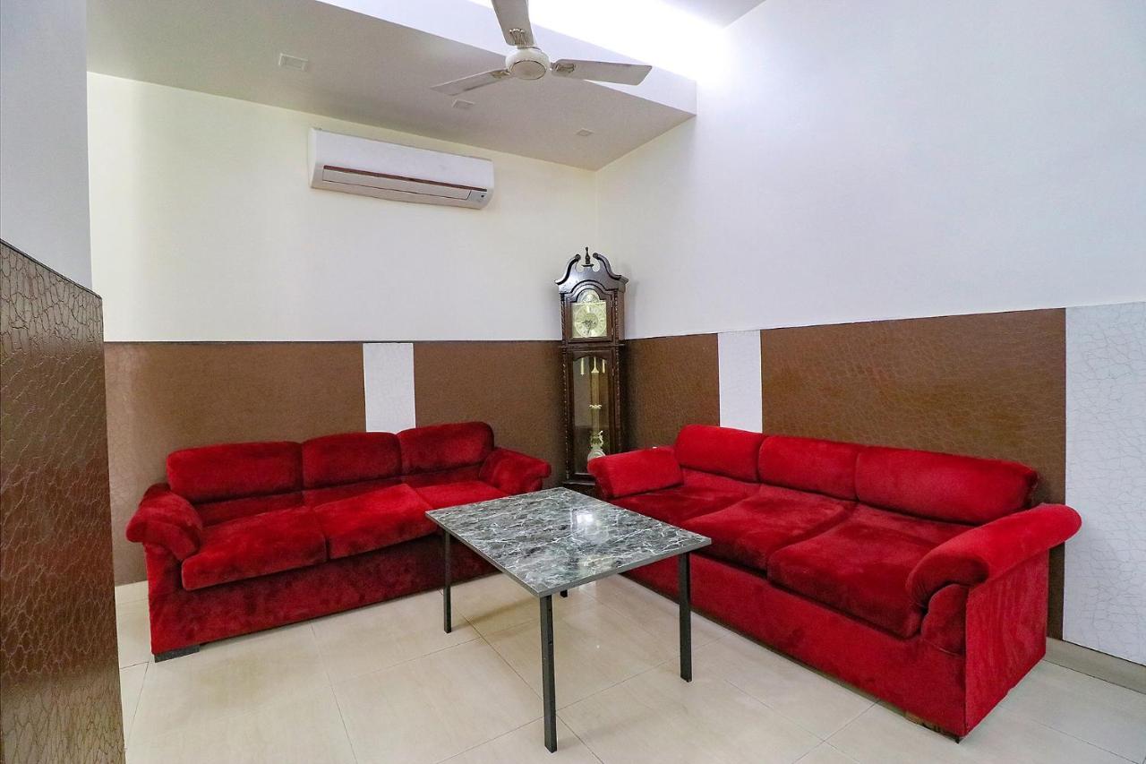 Fabhotel La Ola New Delhi Eksteriør billede